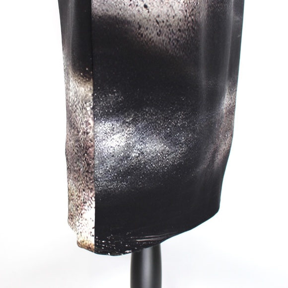 Carolina Herrera Black Abstract Print Short Sleeve Scuba Midi Dress 4 - Picture 3 of 8